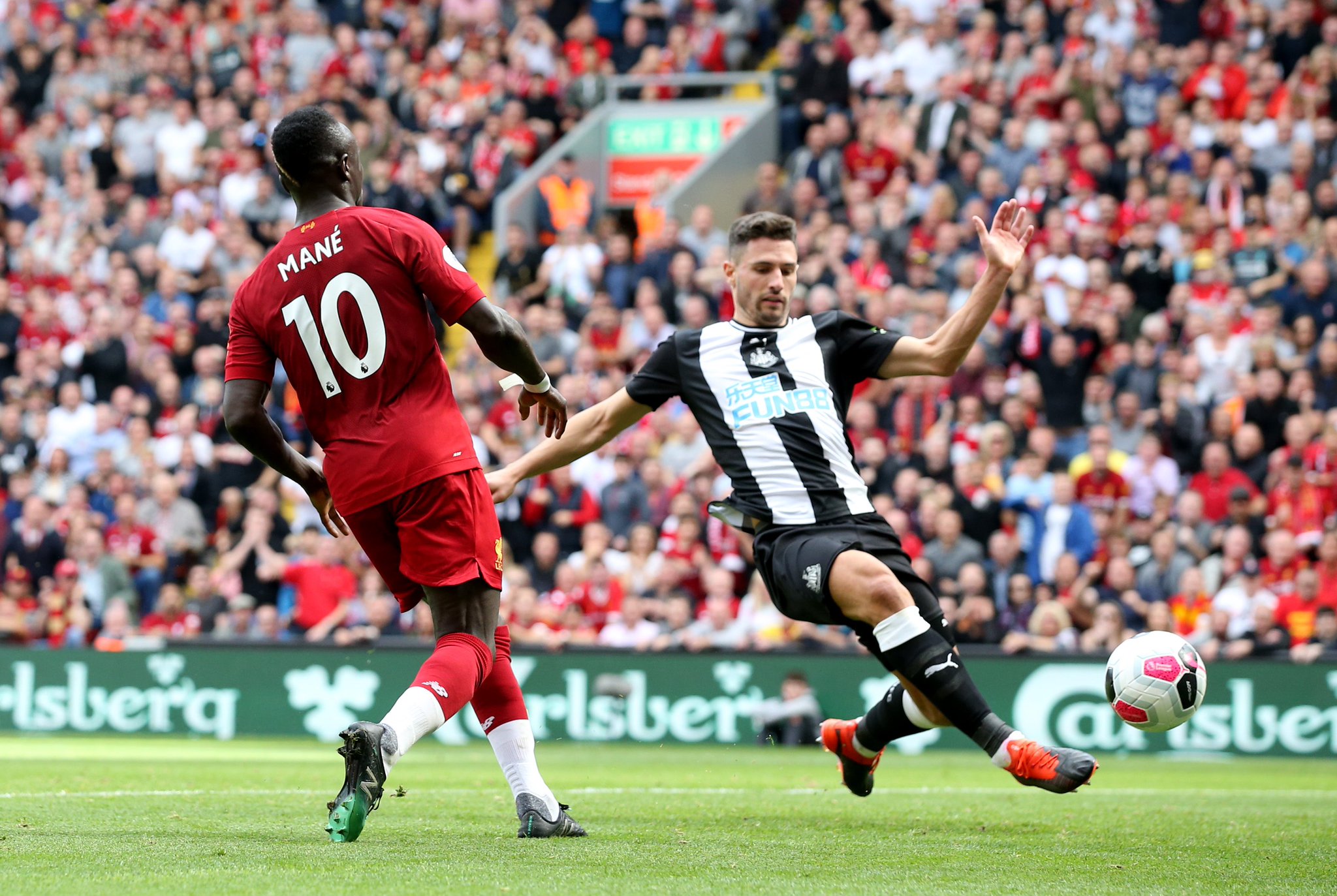 污泥满身 污泥满身